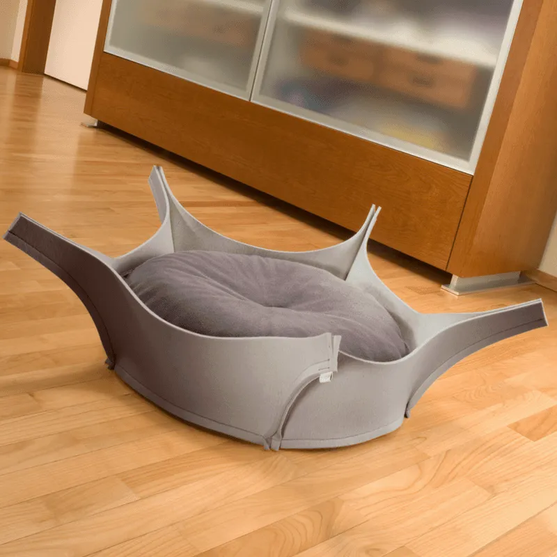 Harry Orthopedic Pet Bed - Grey Felt